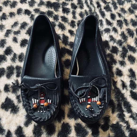 Shoes - Genuine leather black beaded moccasins